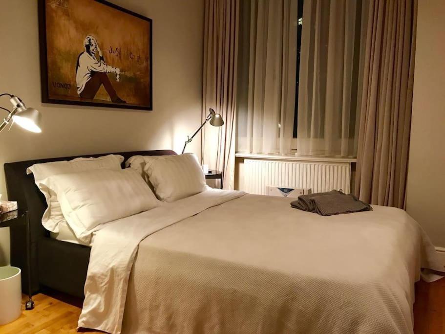 דירות לונדון Stunning 2 Bed/2Bath Flat In Heart Of Kensington מראה חיצוני תמונה