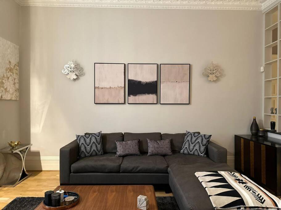 דירות לונדון Stunning 2 Bed/2Bath Flat In Heart Of Kensington מראה חיצוני תמונה